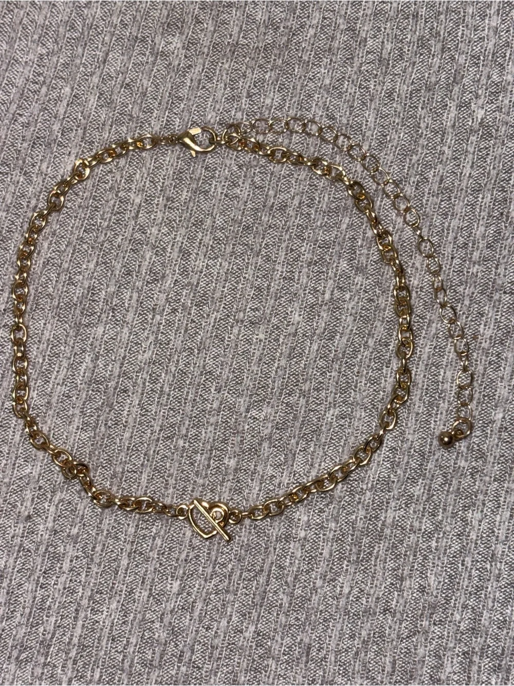 Vintage gold tone adjustable chain choker necklace w center crossed heart